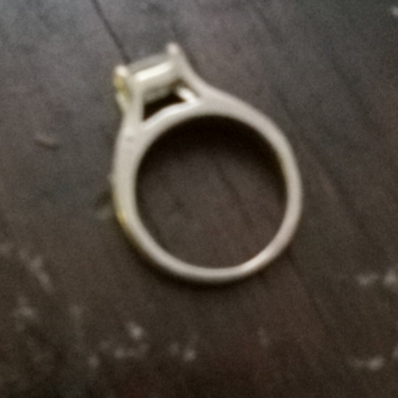 Rings - Picture 4 of 5